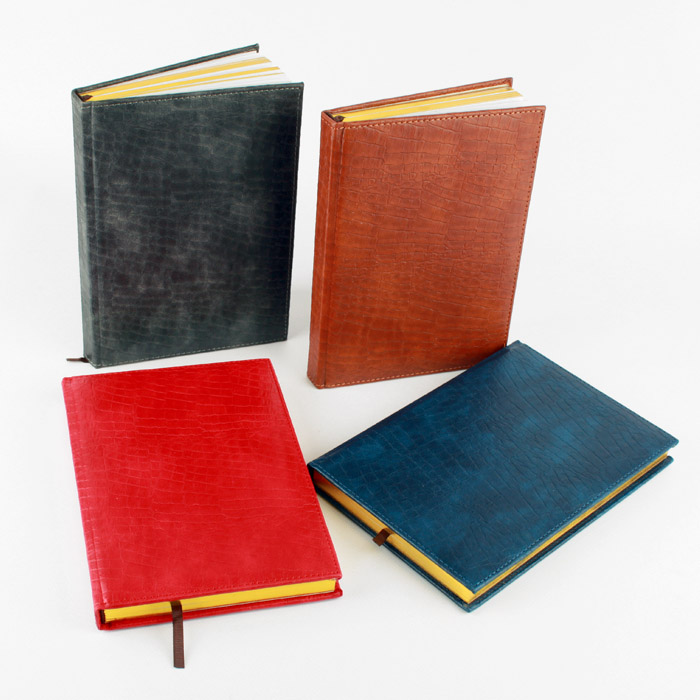 Ежедневник недатир., А5 136 л., обложка кож. зам. ассорти DV-13037 Китай